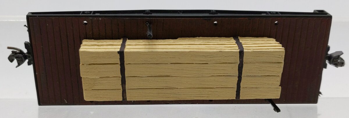 Roco 46380 HO Scale DB Stake Car w/ Wood Load VG/Box