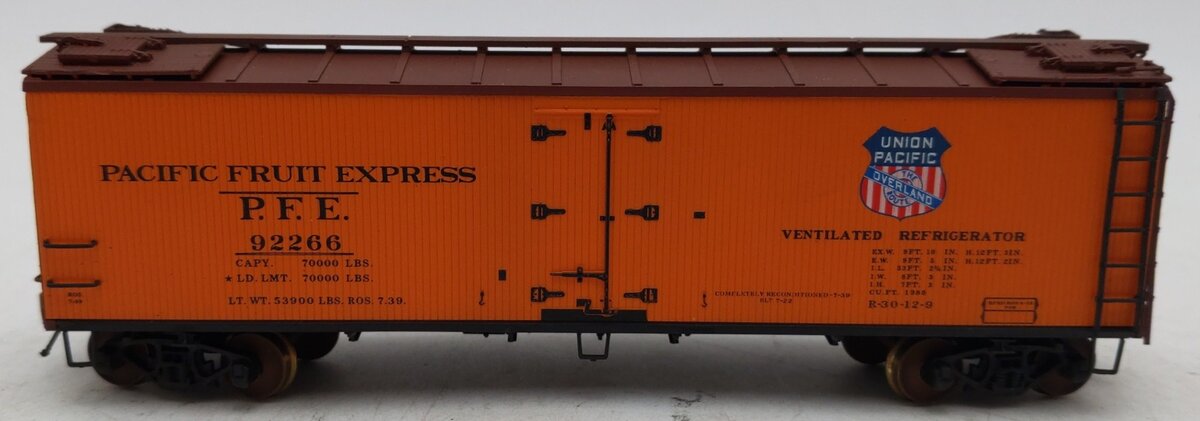 Red Caboose RR-34124-4 HO Pacific Fruit Express Single Colored Herald #92266 VG/Box