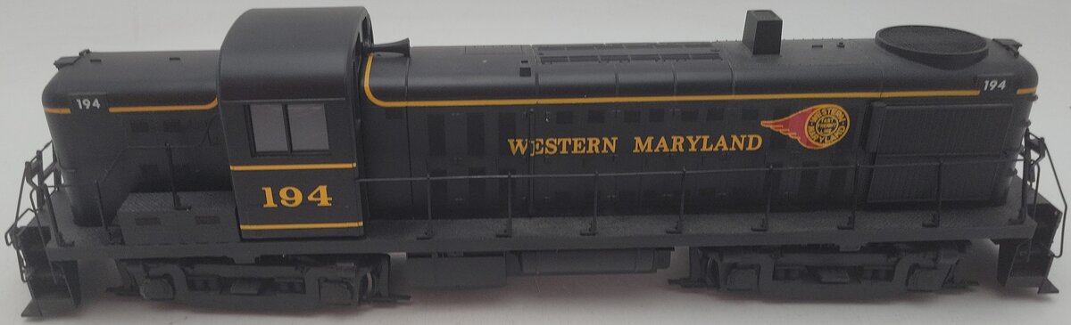 Weaver 5506 O Scale 2-Rail Western Maryland Diesel Locomotive #194 EX/Box