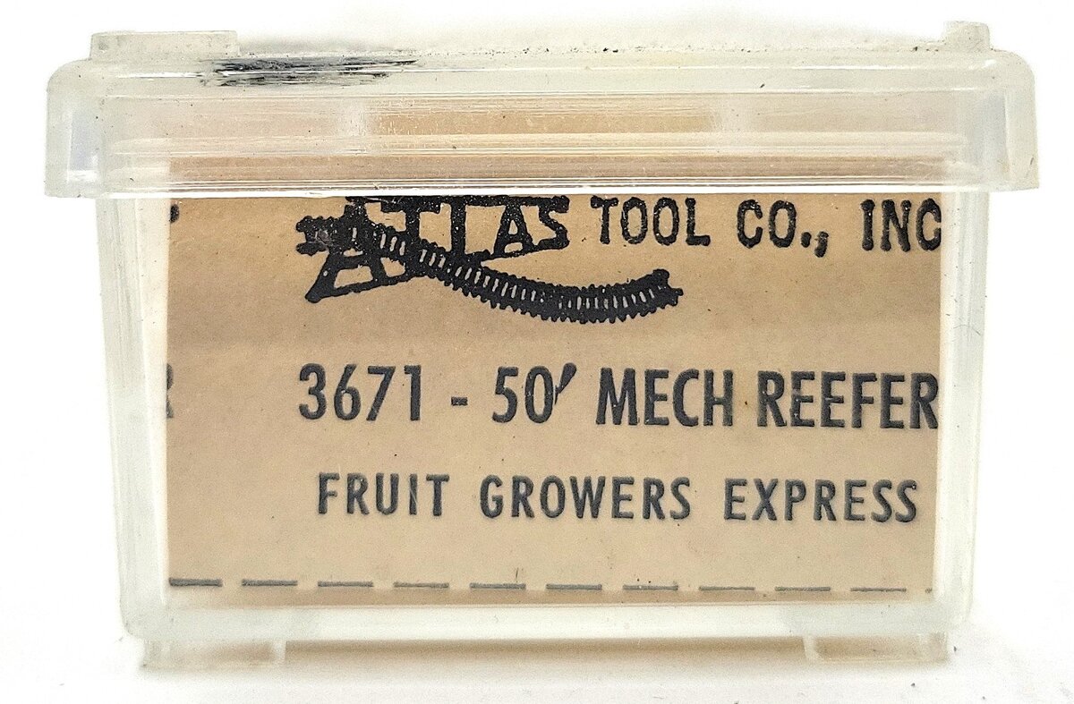 Atlas 3671 N Scale Fruit Growers Express 50' Mechanical Reefer #10000 LN/Box