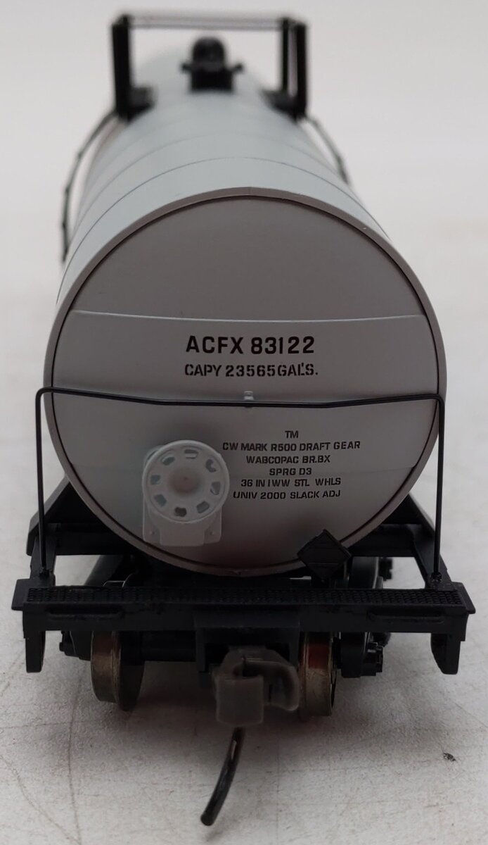 Atlas 1621-1 HO Scale GAF ACF 23,500 Gallon Tank Car #83122 EX/Box