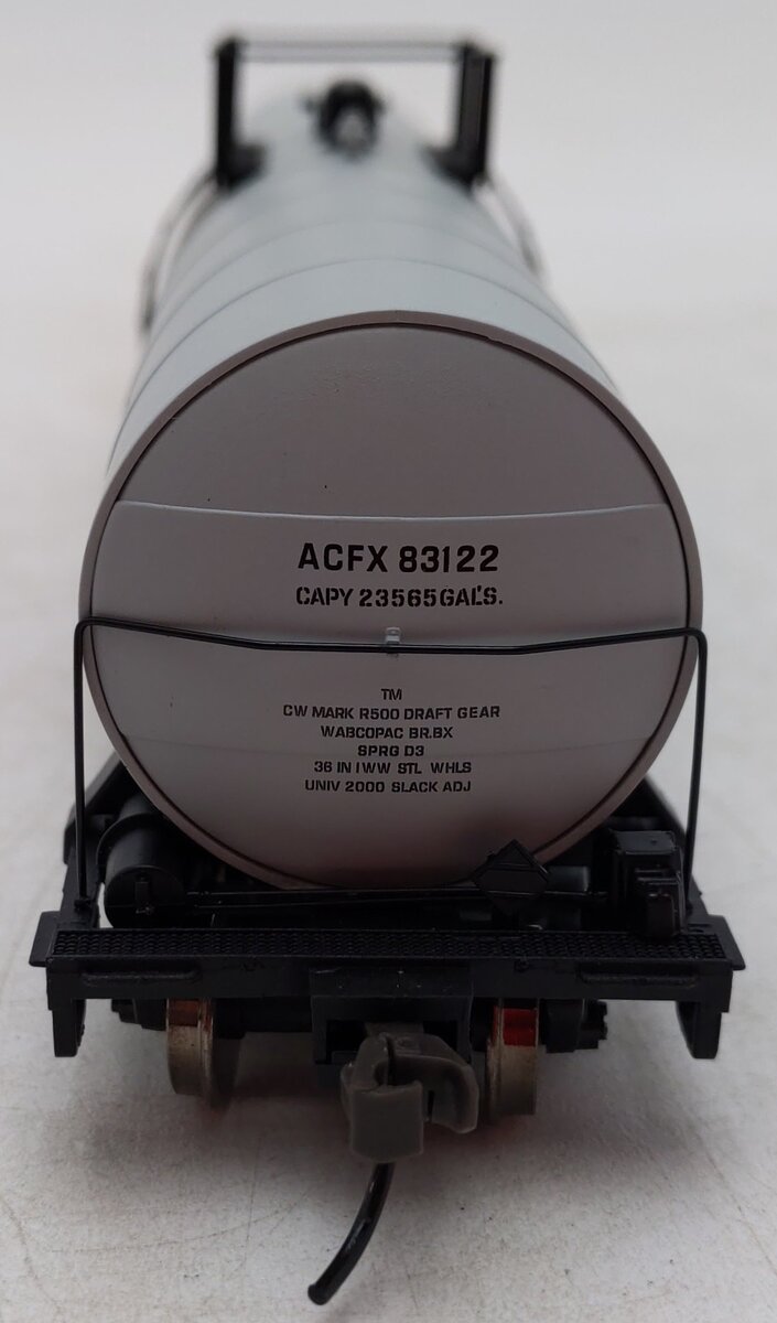 Atlas 1621-1 HO Scale GAF ACF 23,500 Gallon Tank Car #83122 EX/Box