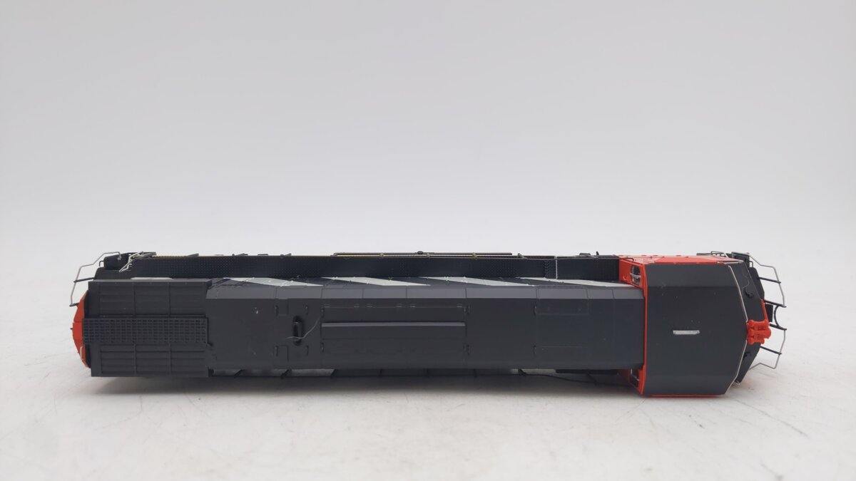 Rapido Trains 33505 HO Scale Canadian National MLW M420 Diesel Locomotive w/DCC EX/Box