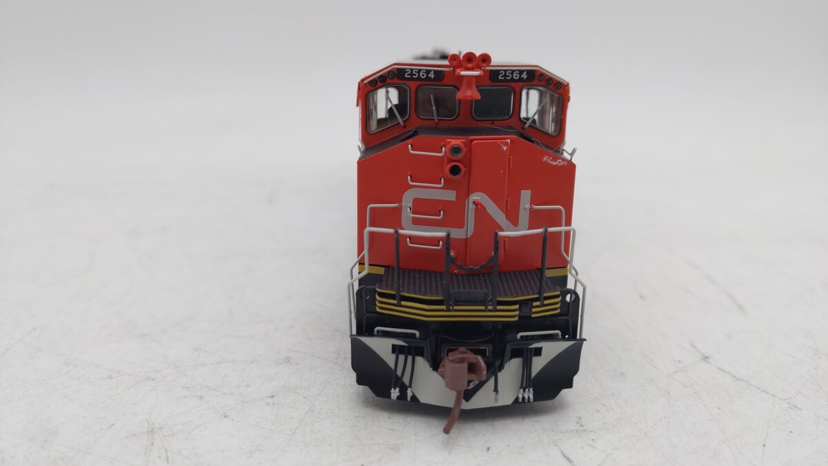Rapido Trains 33505 HO Scale Canadian National MLW M420 Diesel Locomotive w/DCC EX/Box