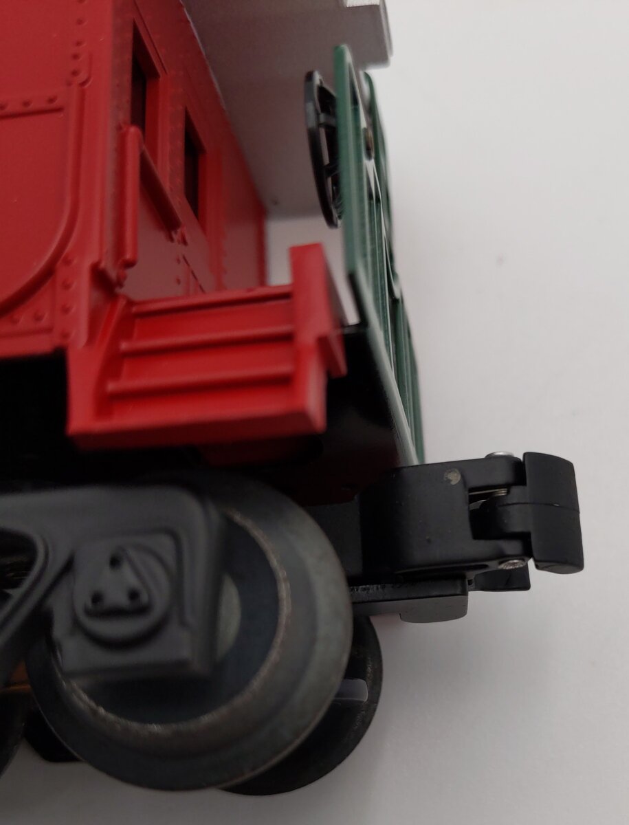Lionel 6-36515 O gauge North Pole Central Happy Holidays Caboose LN/Box