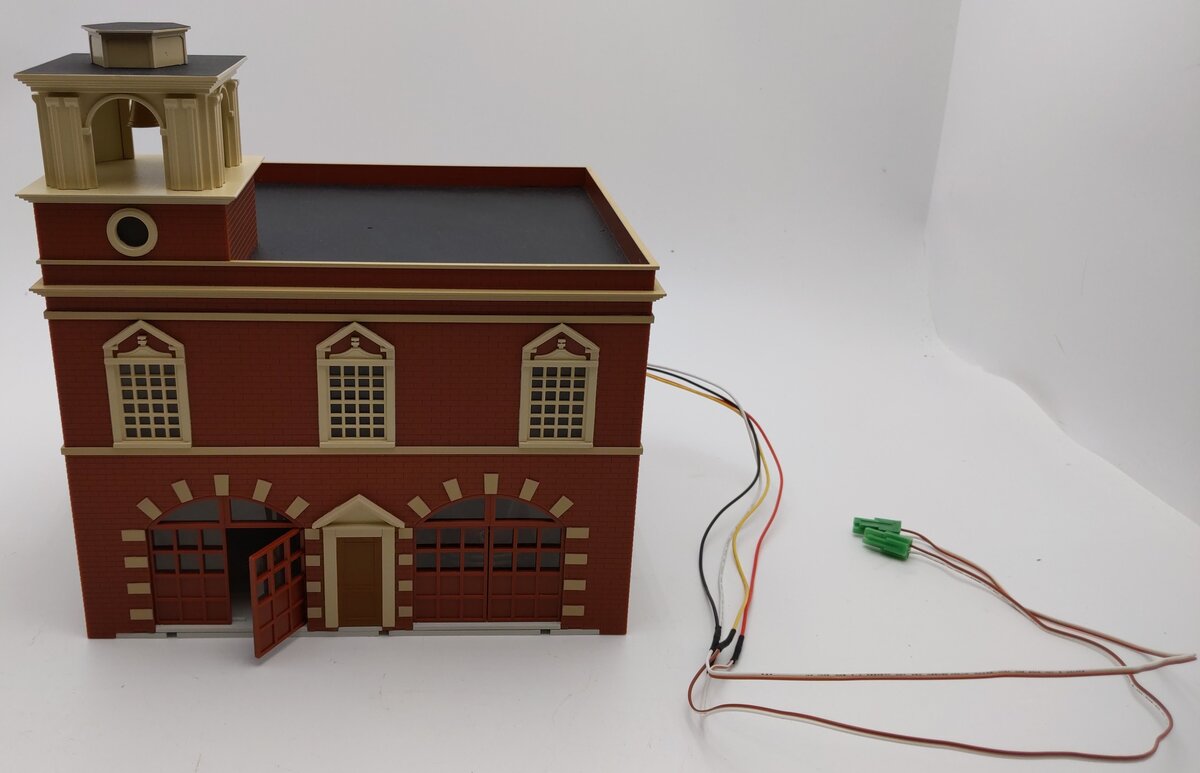 Lionel 6-24182 O Lionelville Operating Firehouse LN/Box