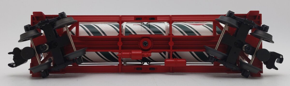Lionel 6-36108 O Gauge Candy Cane Single Dome Tank Car EX/Box
