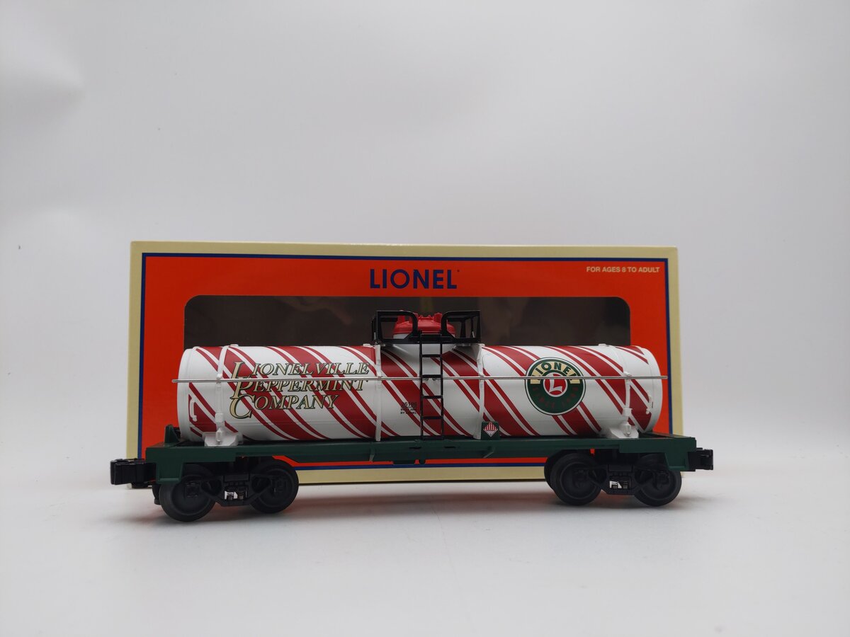 Lionel 6-26196 O Gauge Candy Cane Single Dome Tank Car EX/Box