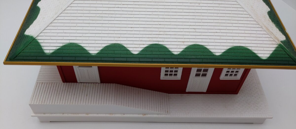 Lionel 6-14258 O Gauge Custom Decorated North Pole Passenger Station EX