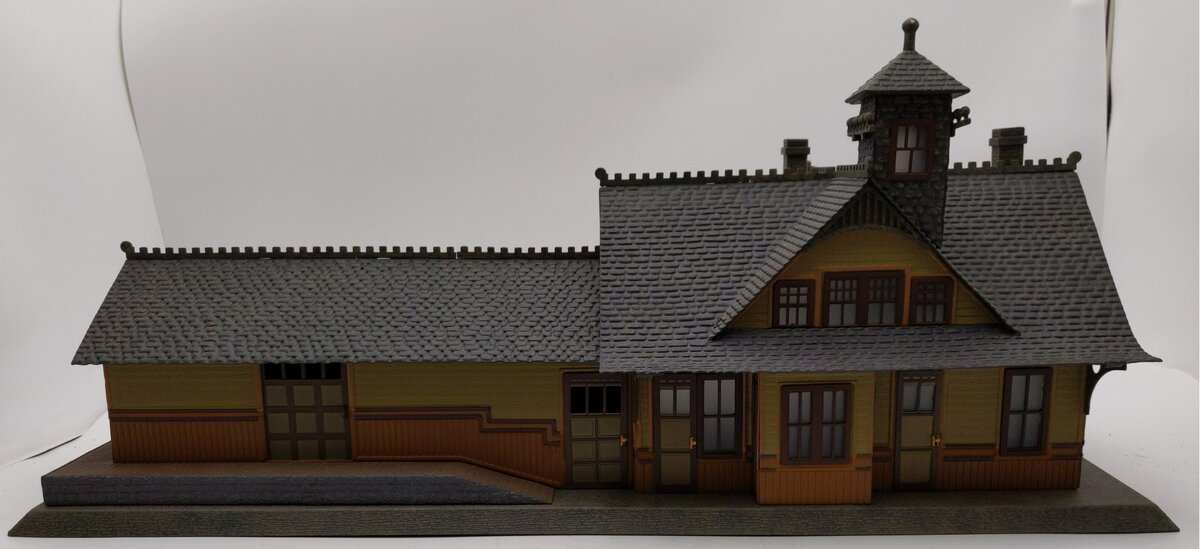Lionel 6-83440 O Rico Station Building Kit - Assembled - Custom painted