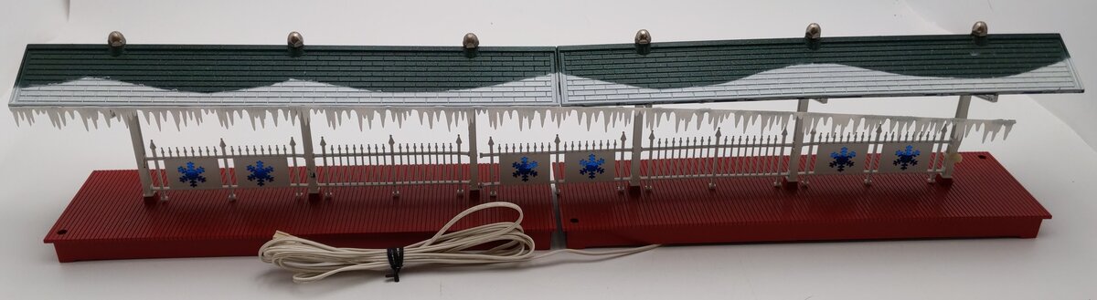 Lionel 6-2256 O Station Platform CUSTOM Christmas Paint & Light