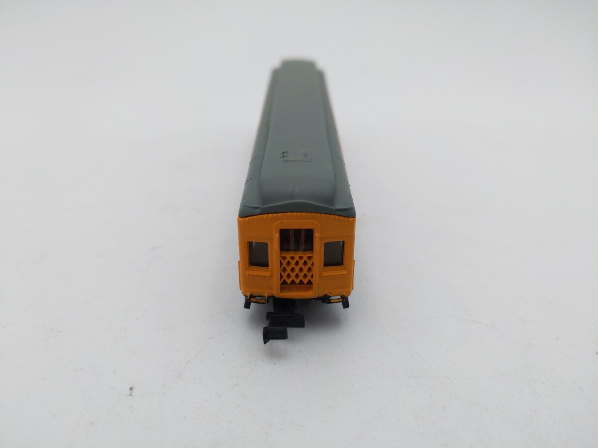Bachmann 53-1042-01 N Scale Lighted Union Pacific Coach EX/Box