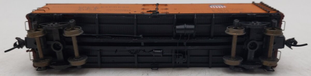 InterMountain 47401-22 HO Scale Pacific Fruit Express Refrigerator Car #61826 EX/Box