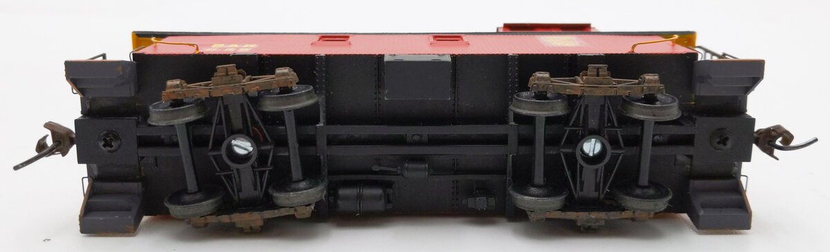 Walthers 932-7500 HO Scale Custom BAR 30' Wood Caboose w/3-Window Offset Cupola/Box