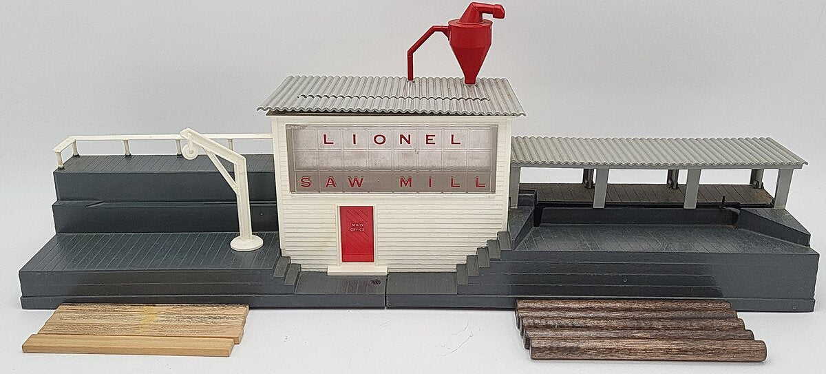 Lionel 6-2301 O Gauge Operating Sawmill EX