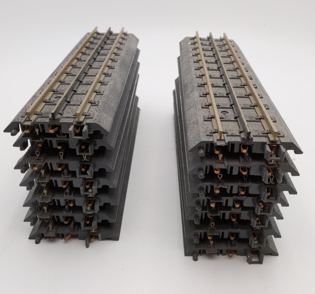 MTH 40-1001 RealTrax 10" Straight Track Sections (15) VG