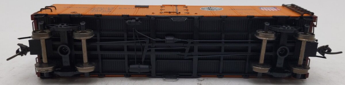 InterMountain 45501-91 HO Scale Pacific Fruit Express Refrigerator Car #46705 EX/Box