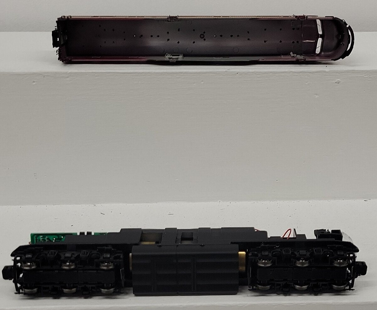 Proto 2000 21056 HO Scale Boston Maine (A unit) E7 Diesel Locomotive #3804 VG/Box