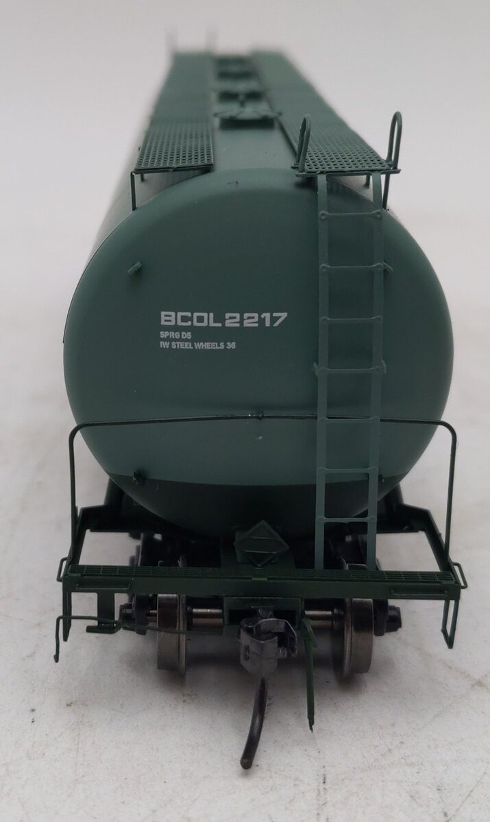 InterMountain 48902-03 HO Scale British Columbia Railway Flow Hopper #2217 EX/Box