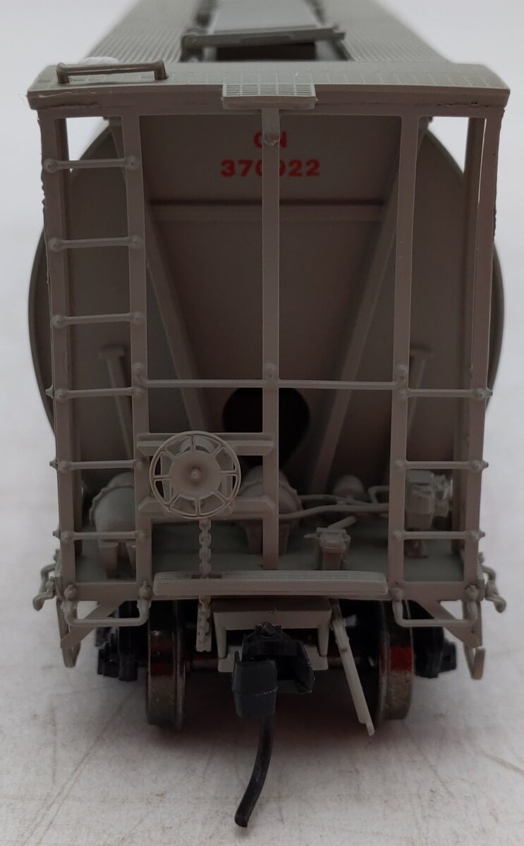 InterMountain 370922 HO Canadian National 59' 4-Bay Cylindrical Covered Hopper EX/Box