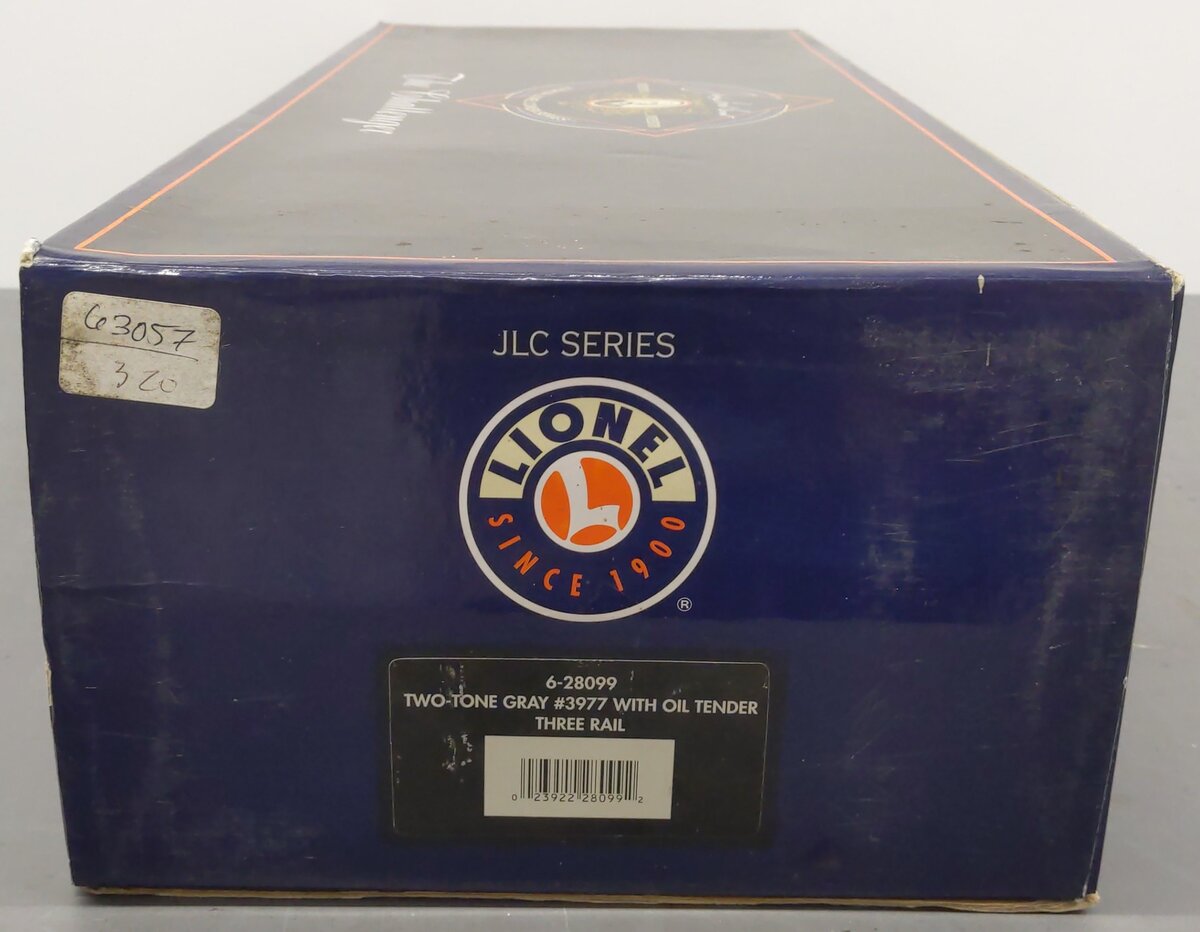 Lionel 6-28099 O Gauge UP 4-6-6-4 Challenger Steam Locomotive & Tender #3977 EX/Box
