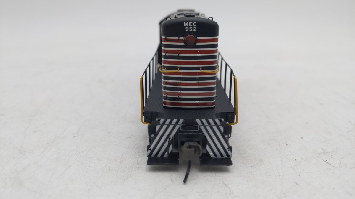 Atlas 10000429 HO Scale MEC HH660 Diesel Engine #952 EX/Box