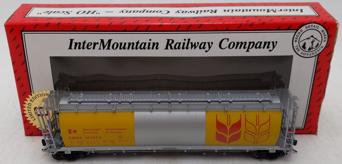 InterMountain 1013E HO Government of Canada 4-Bay Covered Hopper #107673 VG/Box