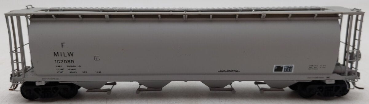 InterMountain 45112-11 HO Scale Milwaukee Road Hopper #102089 EX/Box
