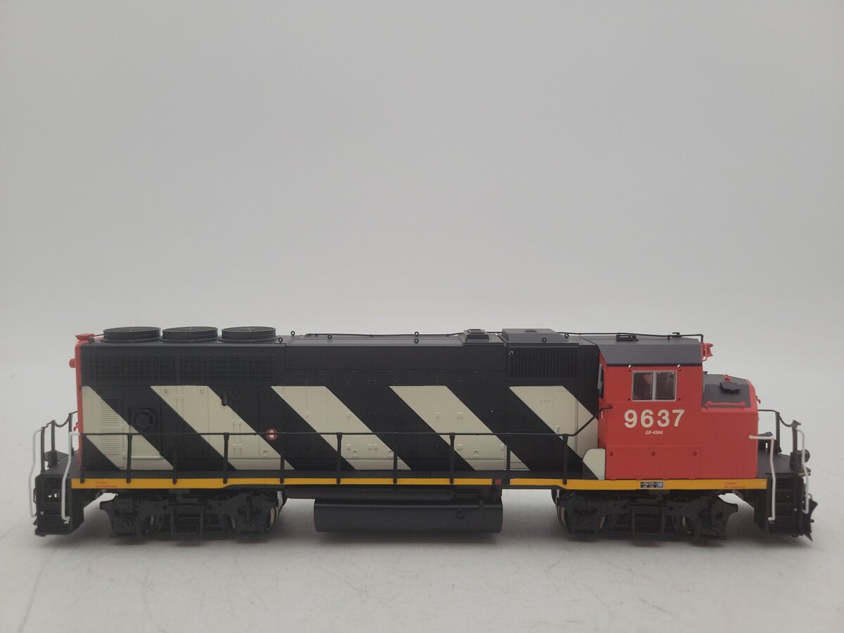Atlas 10000713 HO Scale Canadian National GP40-2(W) Diesel Locomotive #9637 EX/Box