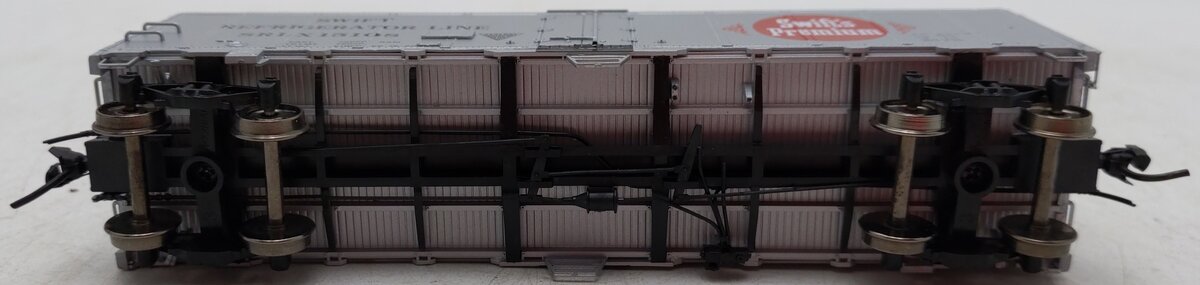 InterMountain 45527-03 HO Scale Northern Pacific Reefer Car #15108 EX/Box