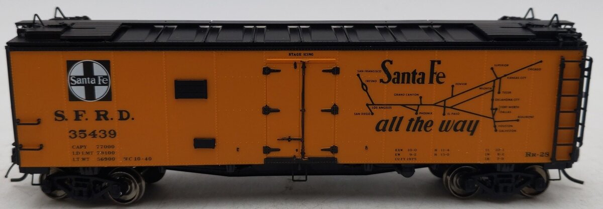 InterMountain 46116-05 HO Scale Santa Fe The Chief West Refrigerator Car #35439 EX/Box