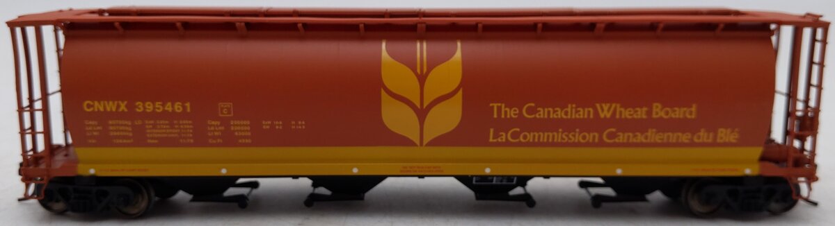 InterMountain 45116-24 HO Canadian Wheat Board Cylin. Covered Hopper #395461 EX/Box