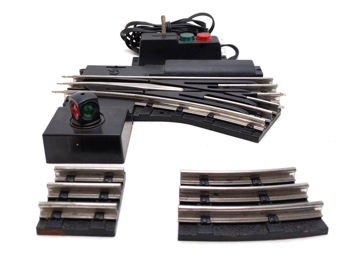 Lionel 6-23011 O O31 Right Hand Remote Control Switch Turnout EX/Box