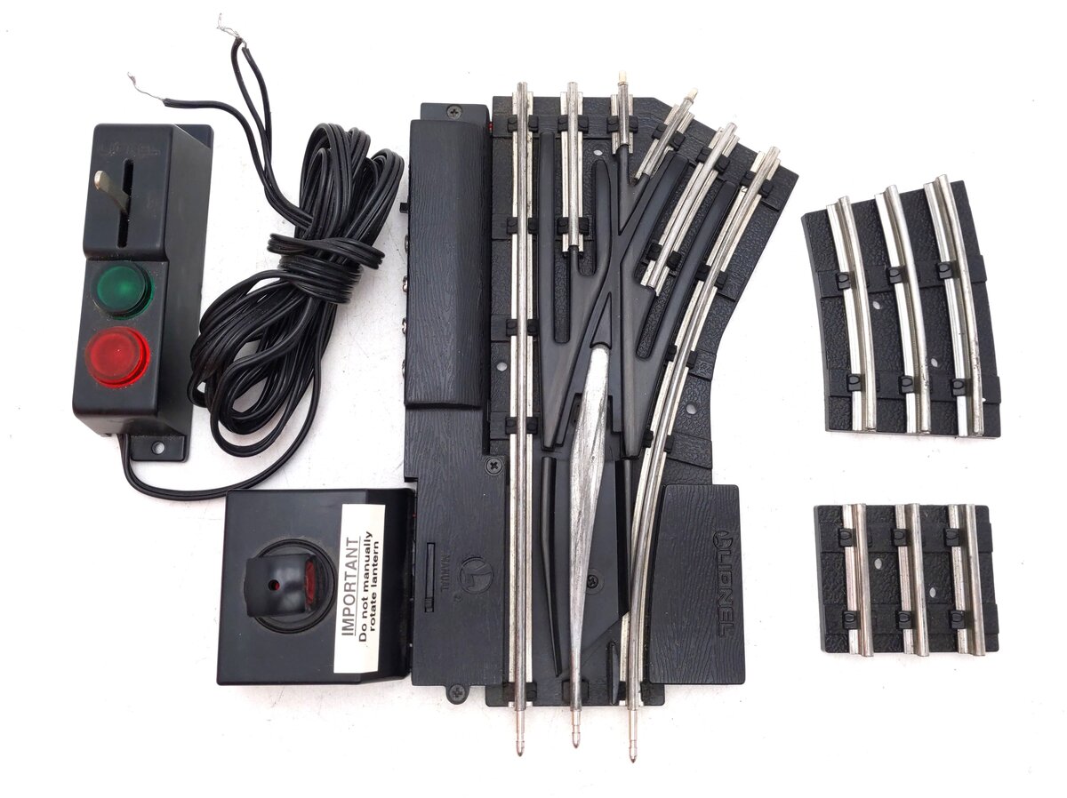 Lionel 6-23011 O O31 Right Hand Remote Control Switch Turnout EX/Box
