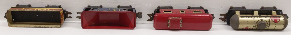 Marx Prewar O Gauge Tin Plate Freight Cars #554,552G,556,553 [4] VG