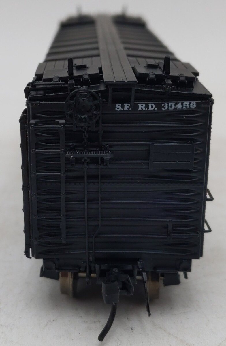 InterMountain 46116-07 HO Scale Santa Fe The Chief West Refrigerator Car #35456 EX/Box