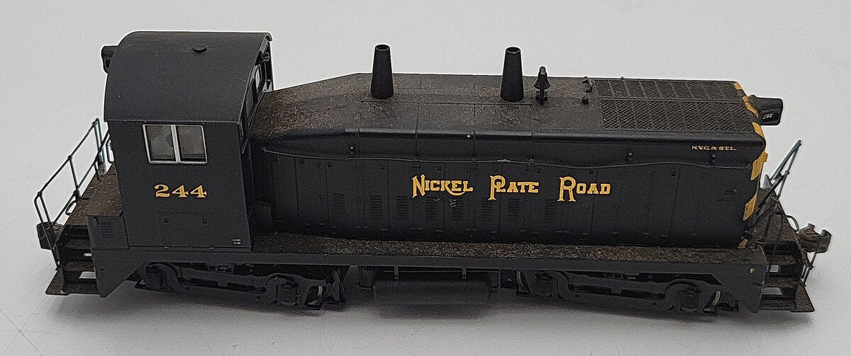 Life Like 7515 N Scale Nickel Plate Road SW9/1200 Diesel Locomotive #244 VG