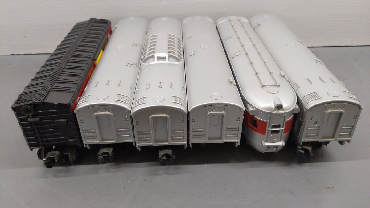 Lionel O Gauge Assorted Passenger & Freight Cars [6] EX/Box