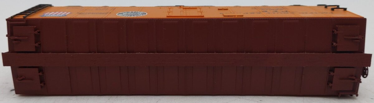 InterMountain 45501-99 HO Scale Pacific Fruit Express Refrigerator Car #42604 EX/Box