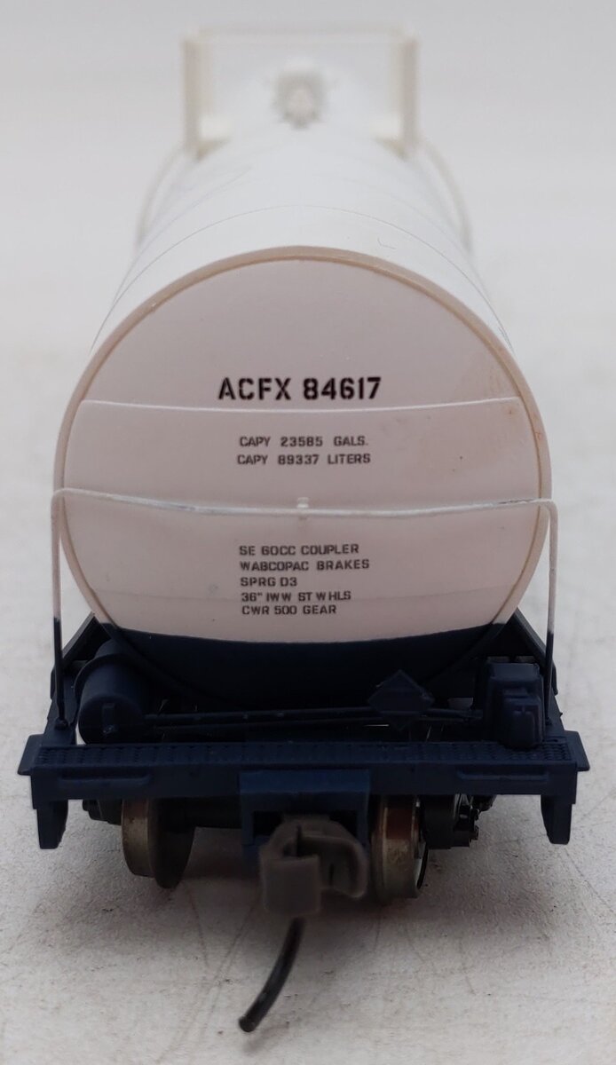 Atlas 1625-2 HO Scale Reilly Industries ACF 23,500 Gallon Tank Car #84617 EX/Box