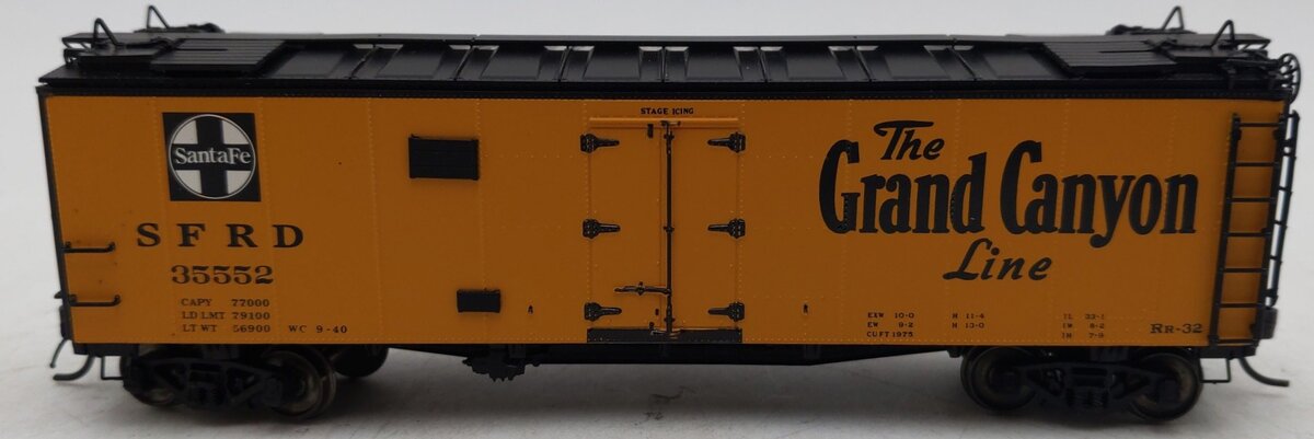 InterMountain 46114-16 HO Santa Fe Grand Canyon Line Refrigerator Car #35552 EX/Box