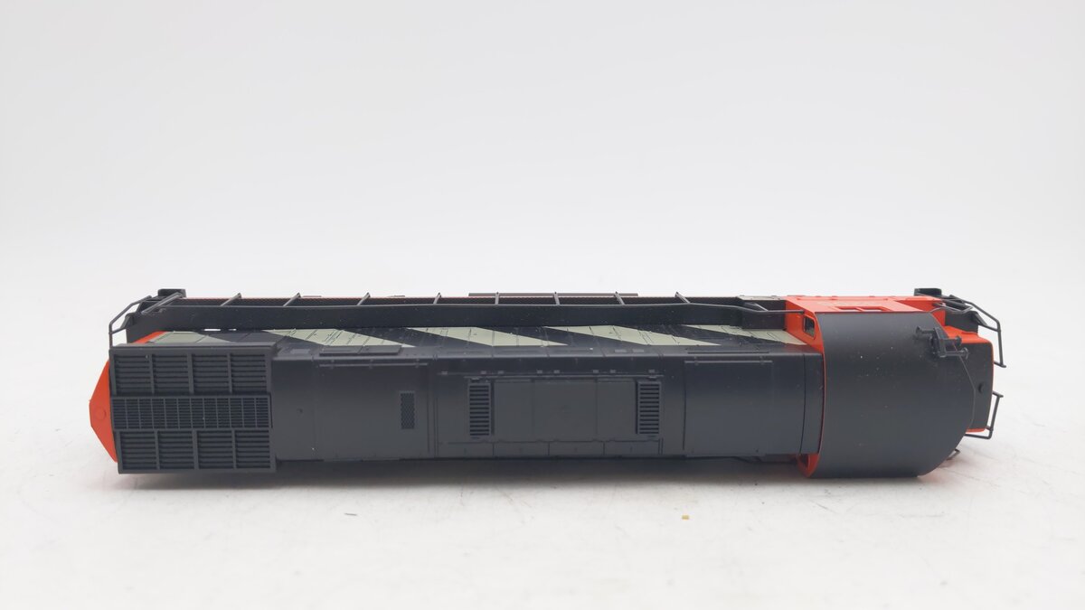 Atlas 8051 HO Canadian National C424 Phase 2 Diesel Locomotive #3205 VG/Box