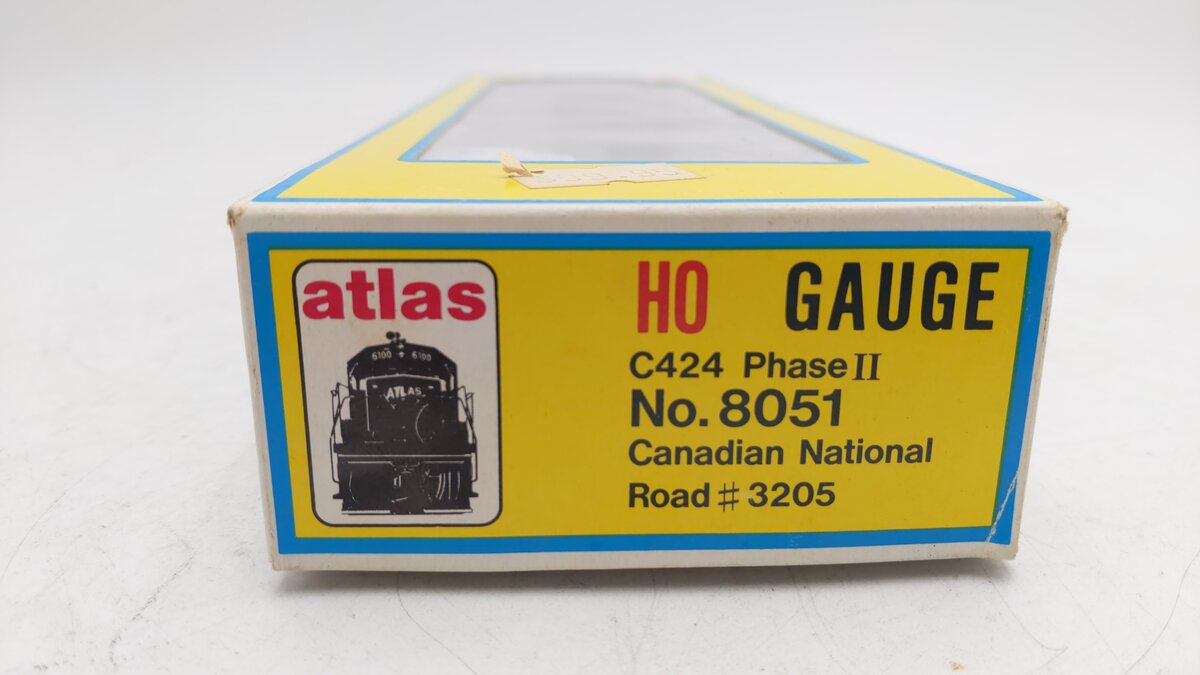 Atlas 8051 HO Canadian National C424 Phase 2 Diesel Locomotive #3205 VG/Box