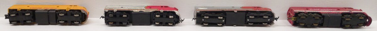 Model Power/Life Like/Other HO Scale Diesel locomotives #1982,307,1206,1032 [4] VG