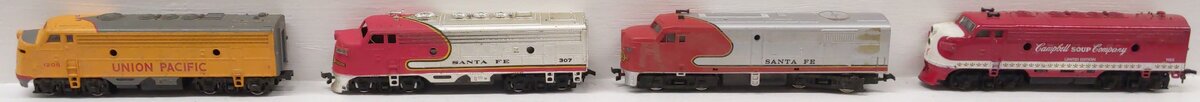 Model Power/Life Like/Other HO Scale Diesel locomotives #1982,307,1206,1032 [4] VG