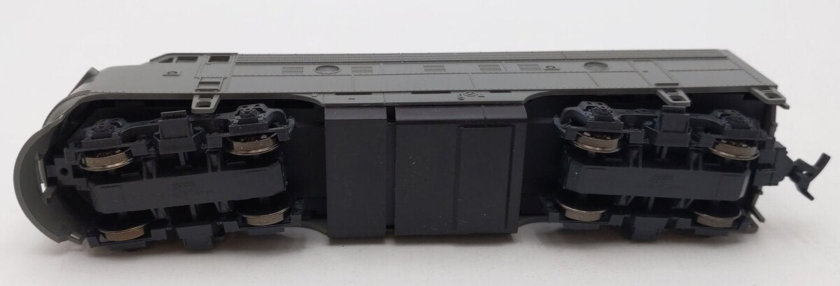 Stewart 9310 HO Scale EMD F9A Undecorated Diesel Locomotive VG/Box