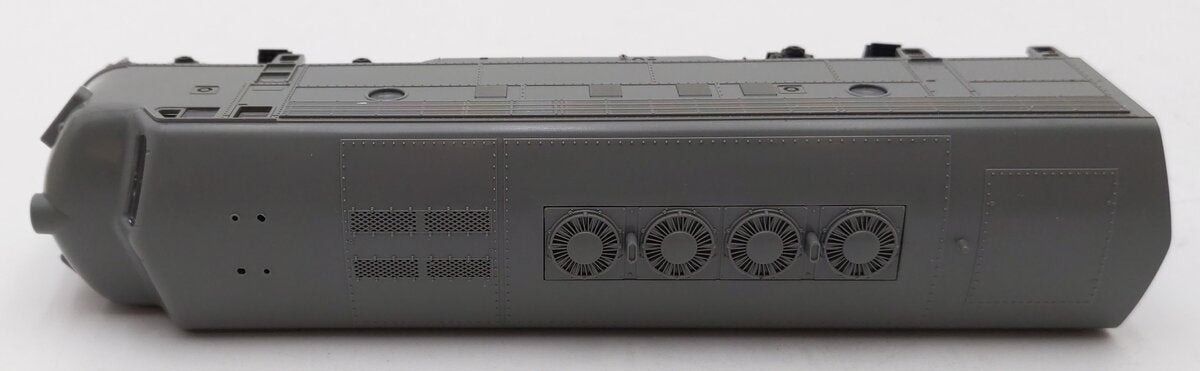 Stewart 8400 HO Scale Undecorated F3A Phase IV Powered Diesel Locomotive VG/Box