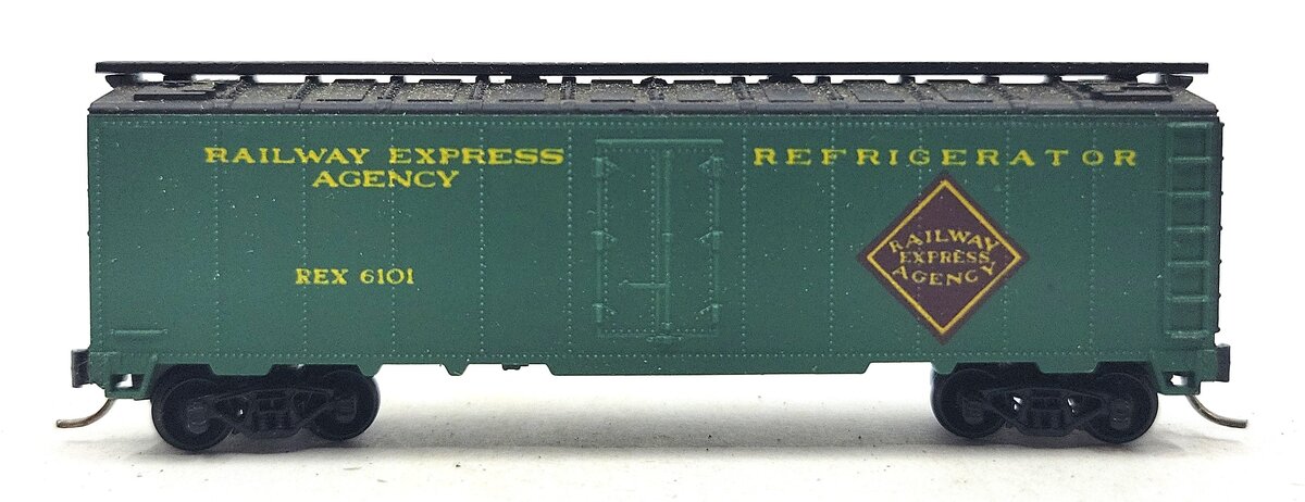 Atlas 2393 N Scale Railway Express Agency 40' Refrigerator Car #6101 LN