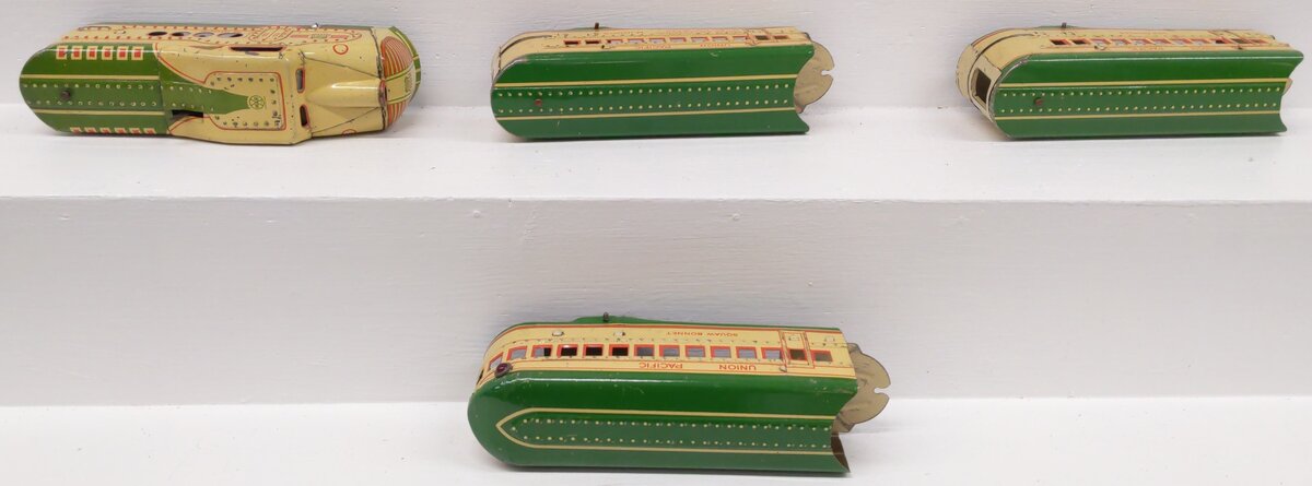 Marx M10005 O Gauge Prewar Union Pacific Stream Line Passenger Train Set VG/Box