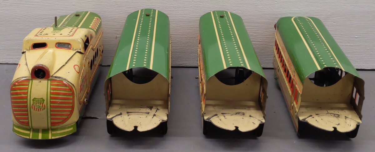 Marx M10005 O Gauge Prewar Union Pacific Stream Line Passenger Train Set VG/Box
